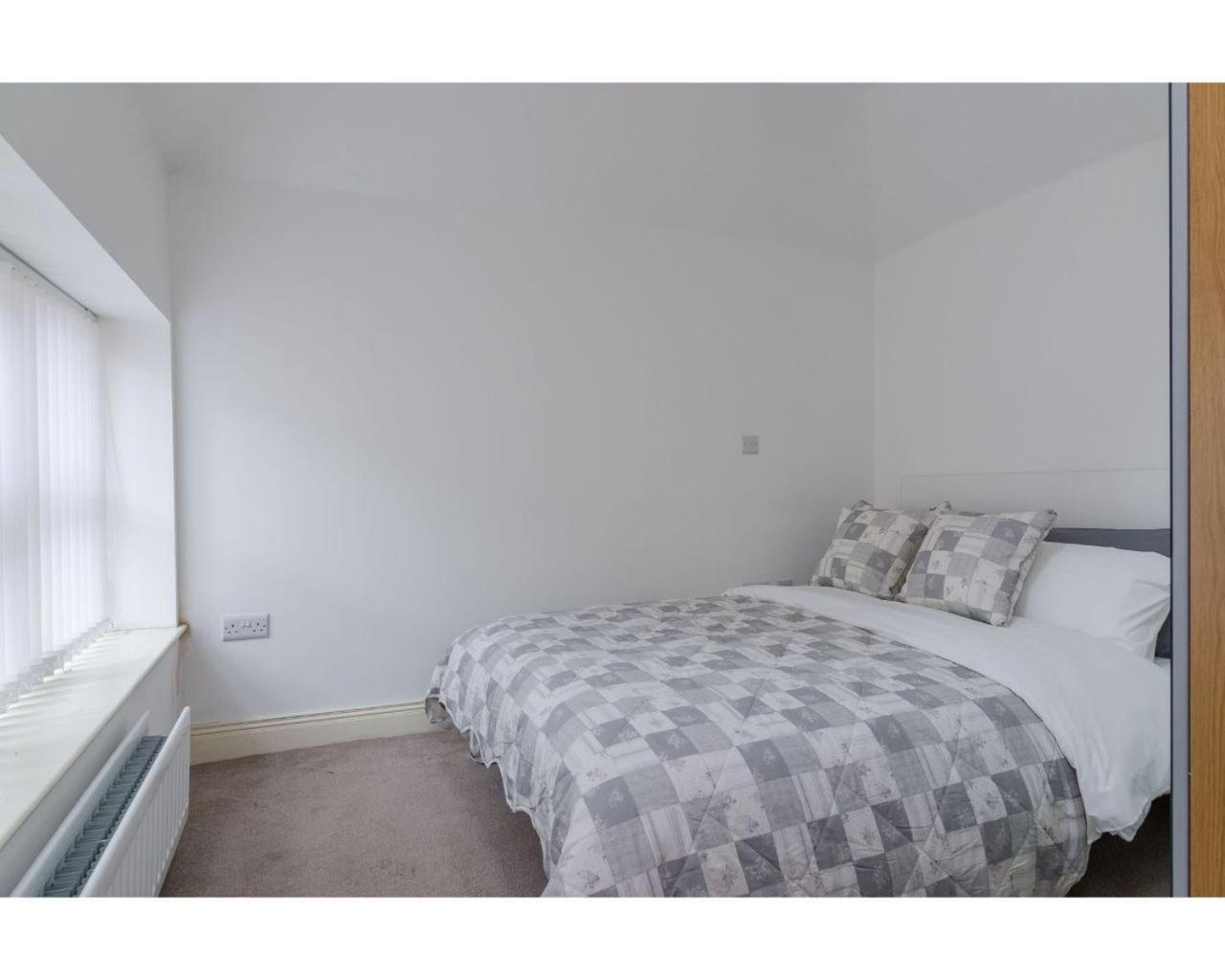 Fitzrovia Mansion Apartments In Belfast'S Cathedral Quarter 外观 照片